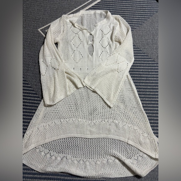 ✨SOLD✨Cupshe Cream Crochet Dress - Picture 3 of 11